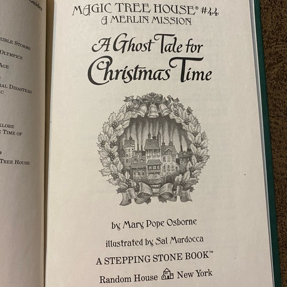 “A Ghost Tale for Christmas Time” Children’s Book Magic Tree House Series #44 - Picture 13 of 16